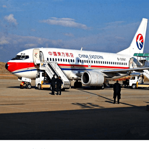 兰旗航空托运航空快运业稳步发展的原因是什么？
